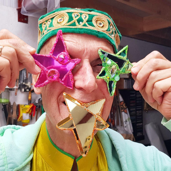 Make a Star 🌟 Christmas Wearable Art Workshop with Andrew Logan