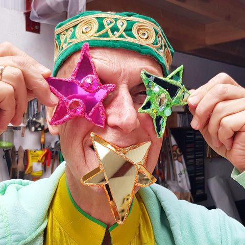 Make a Star 🌟 Christmas Wearable Art Workshop with Andrew Logan