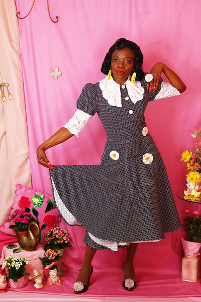 DAISY BROOCH, 2022 - 2023