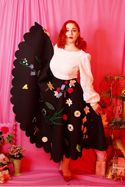 DAISY BROOCH, 2022 - 2023