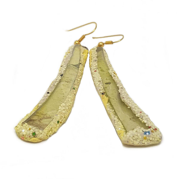 LONG PALE YELLOW PENDANT EARRINGS, 2006